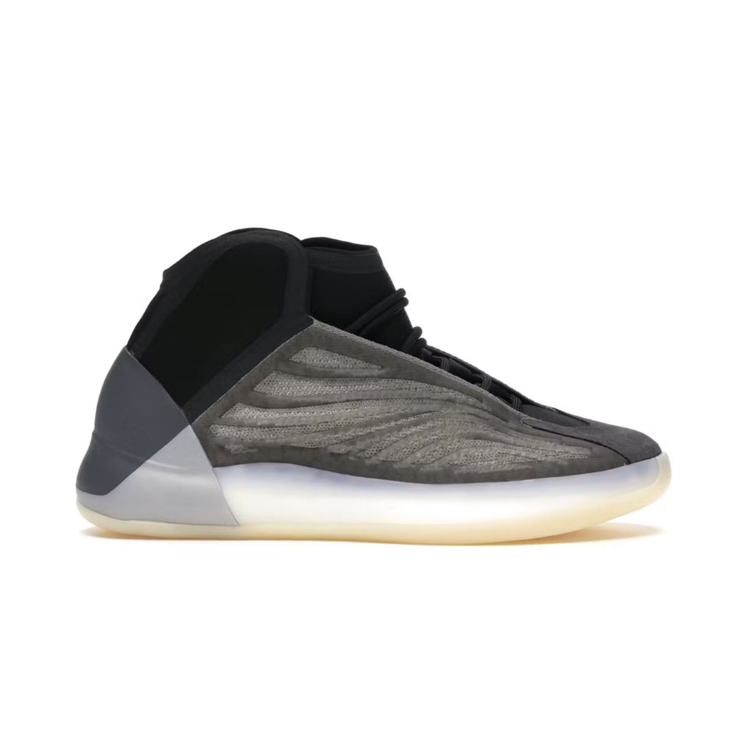 ADIDAS YEEZY QNTM ‘Barium’