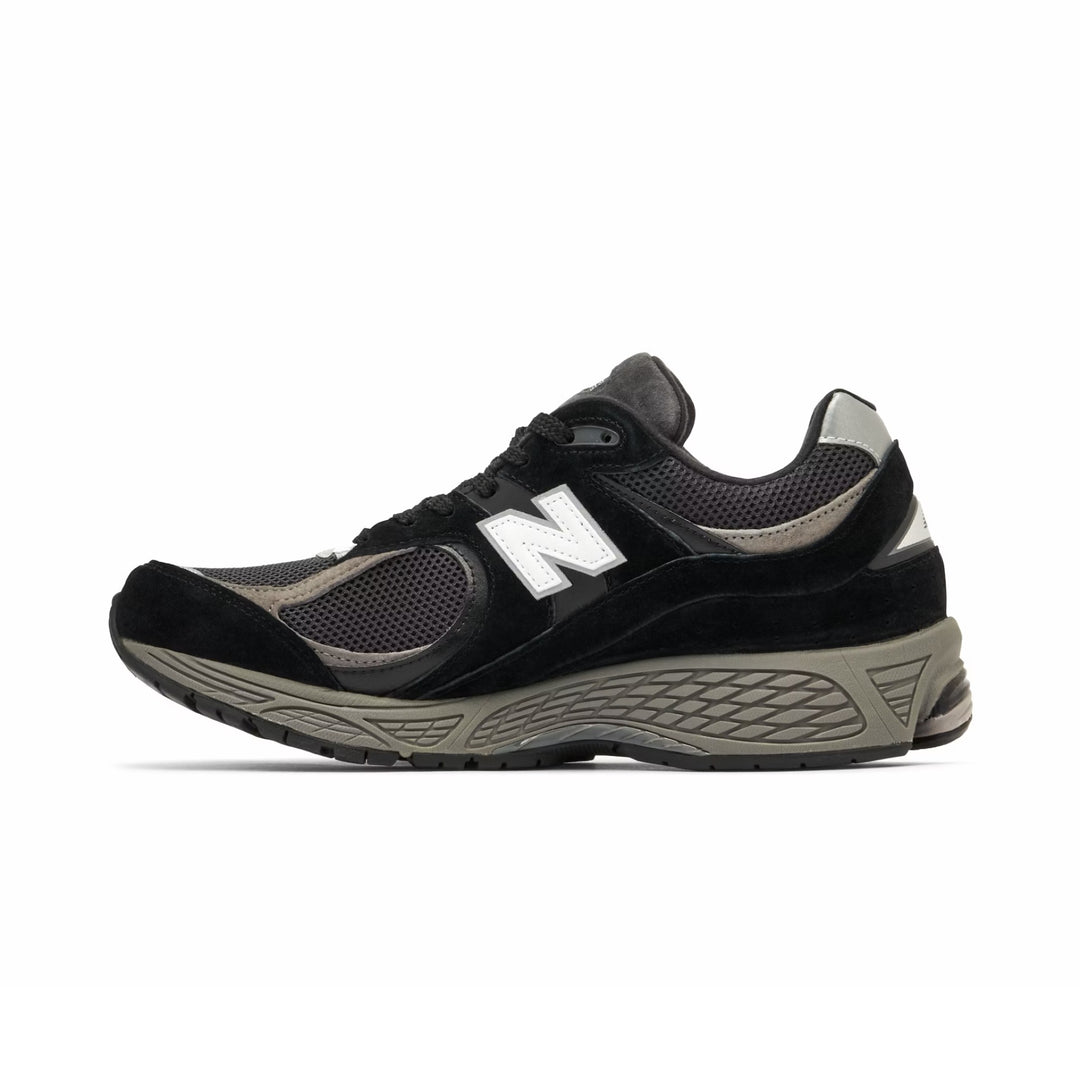 NEW BALANCE 2002R ‘Black’