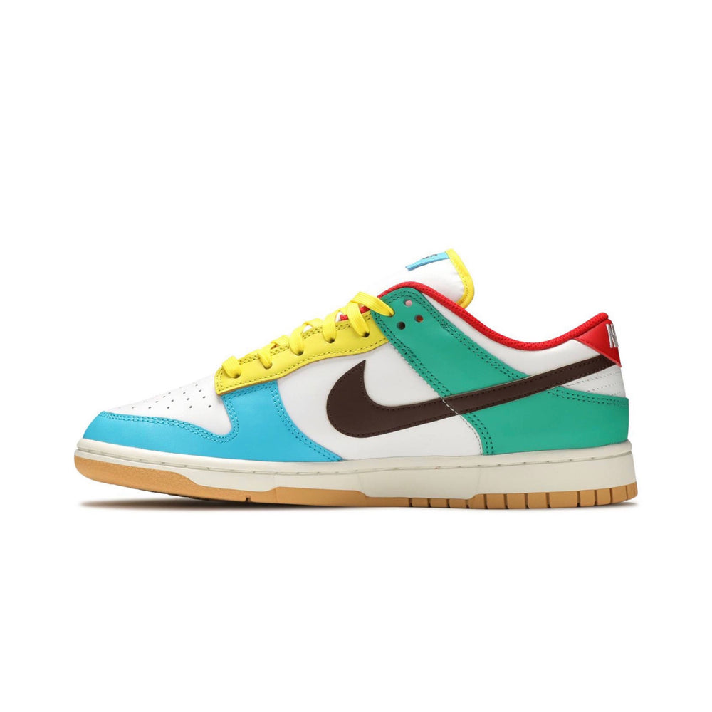 NIKE DUNK LOW SE ‘Free.99’