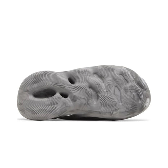 ADIDAS YEEZY FOAM RNR MX ‘Granite’